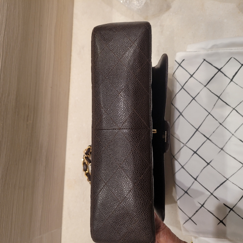 CHANEL Vintage Jumbo Single Flap - Brown Caviar Leather - Picture 7 of 13